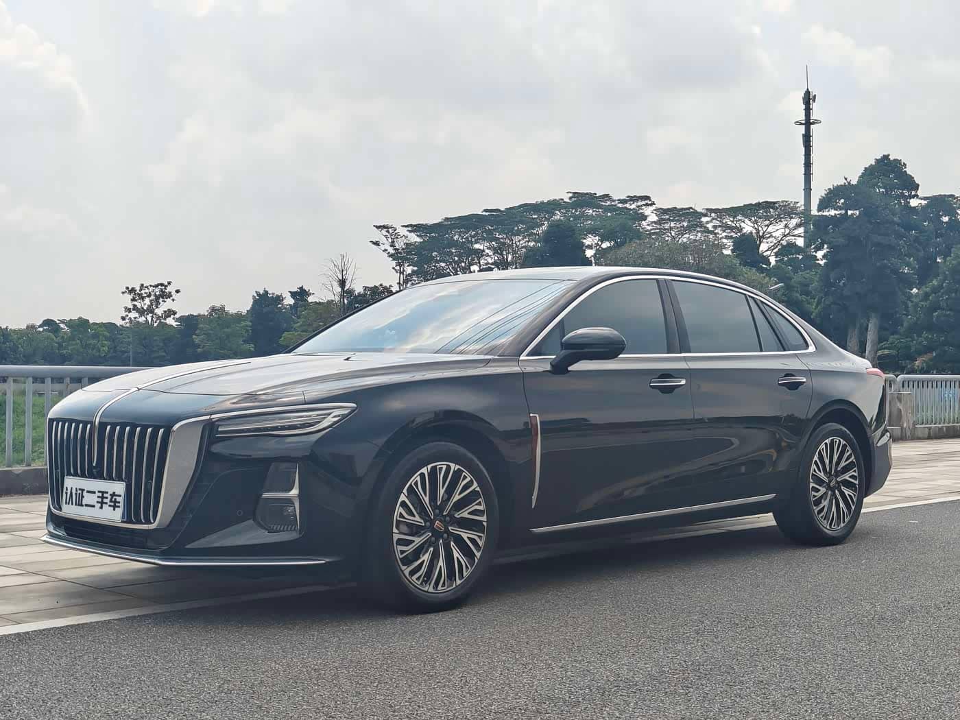 Hongqi H5