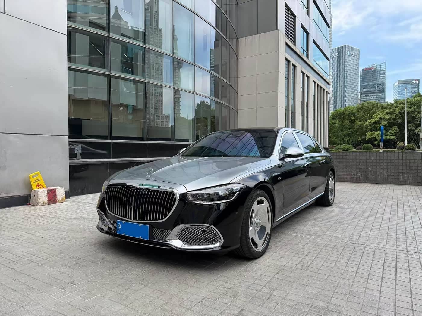Mercedes-Benz Maybach S-Class