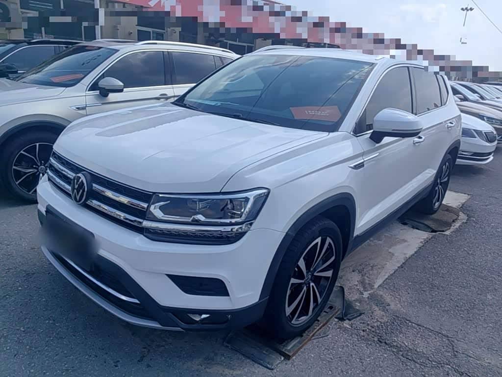 Volkswagen Tharu