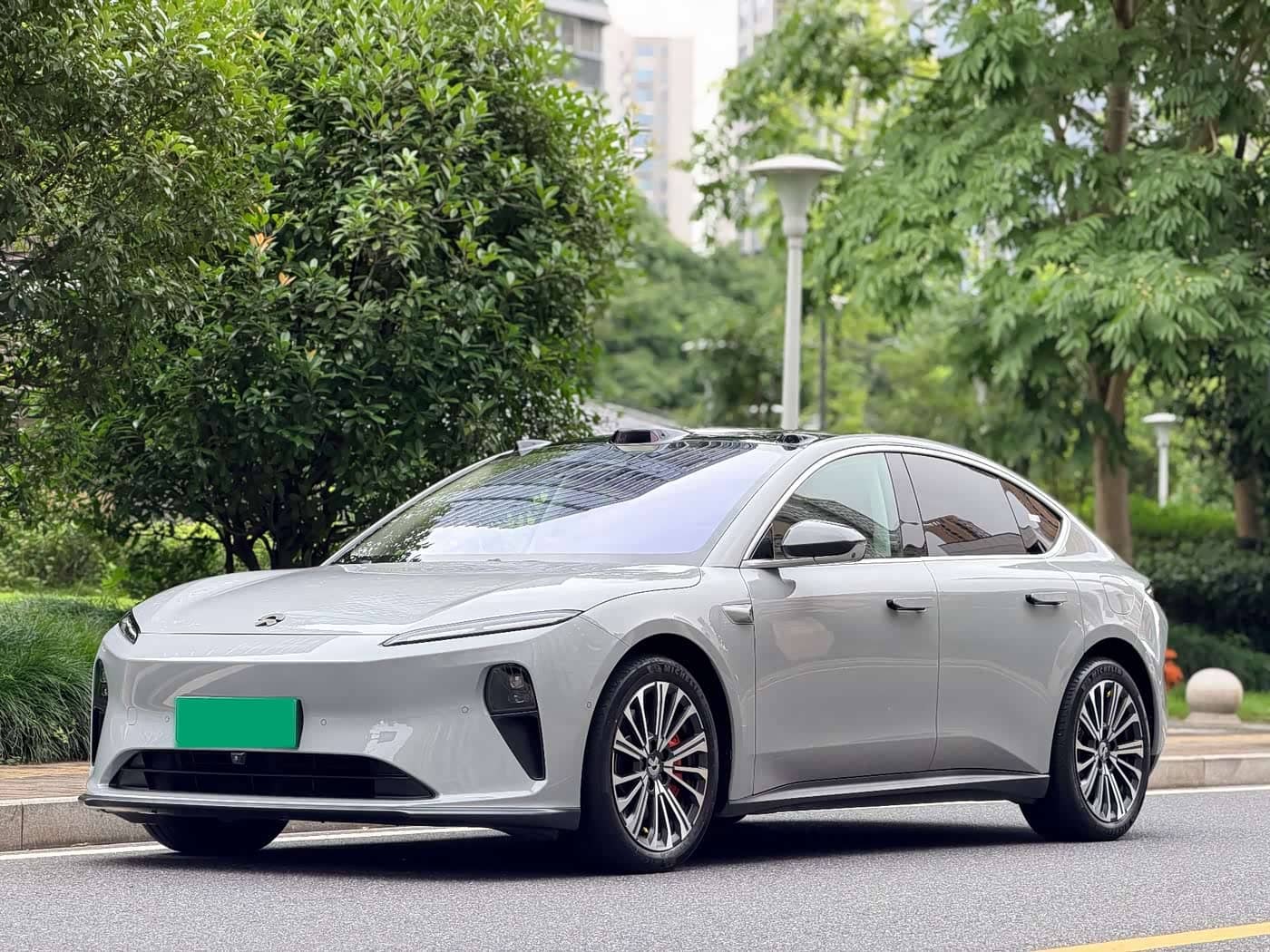 NIO ET5