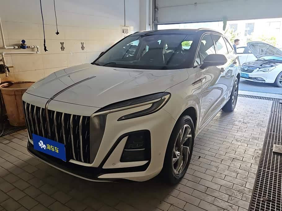 Hongqi HS3