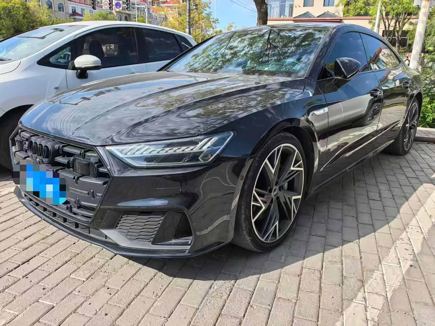 Audi A7L