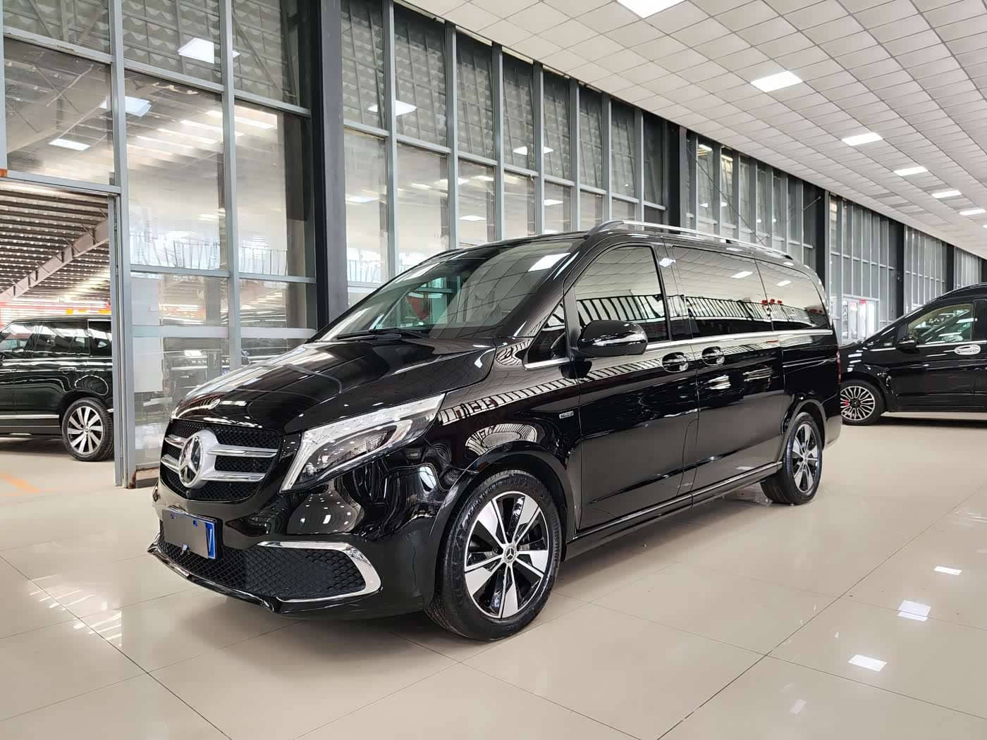 Mercedes-Benz V-Class