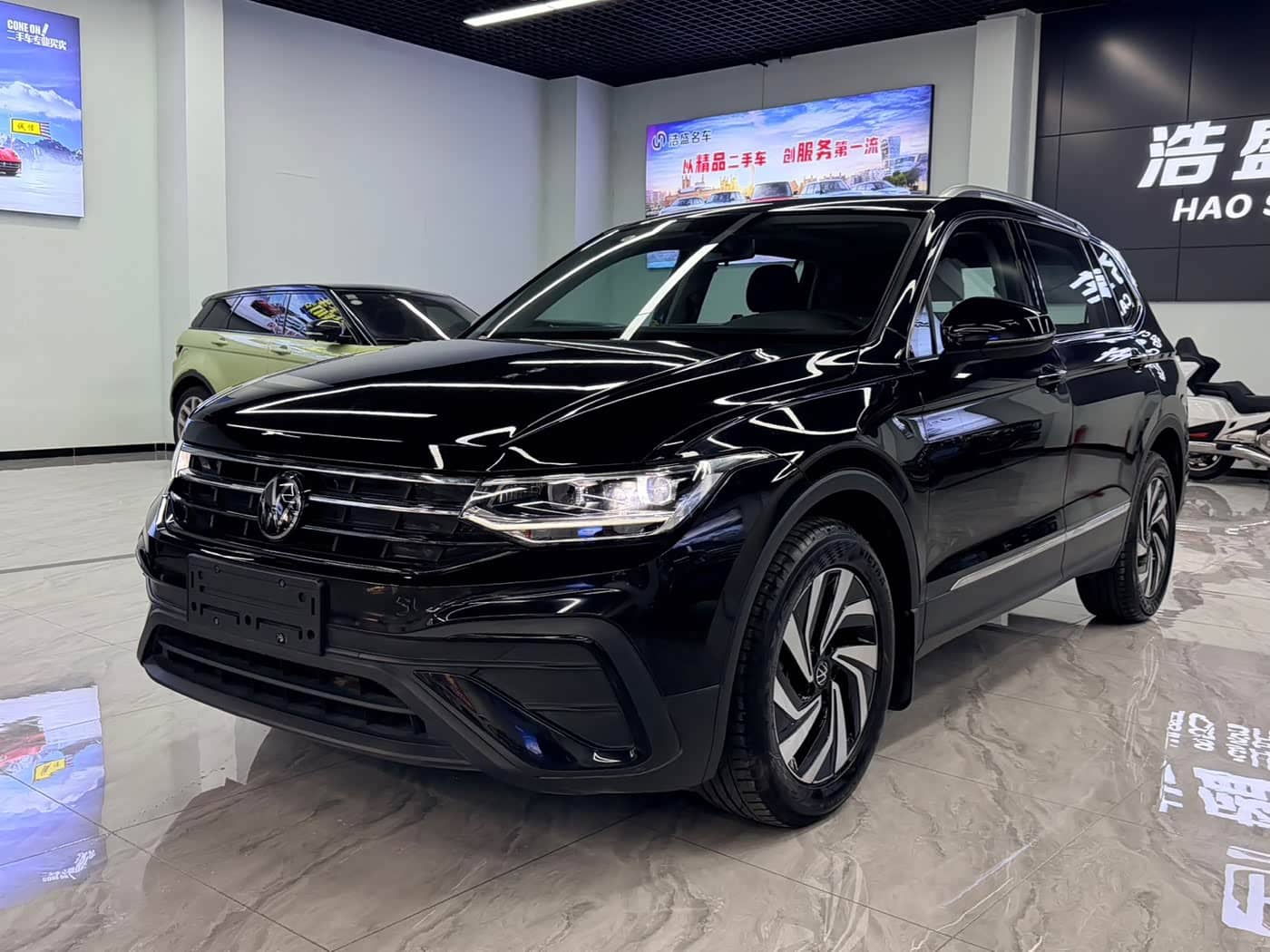 Volkswagen Tiguan L