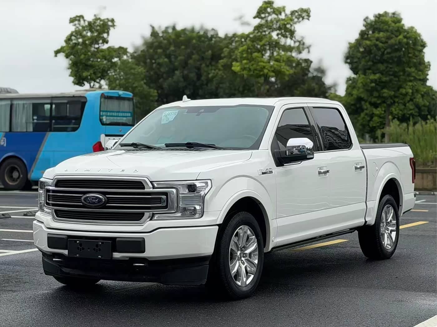 Ford F-150 Raptor