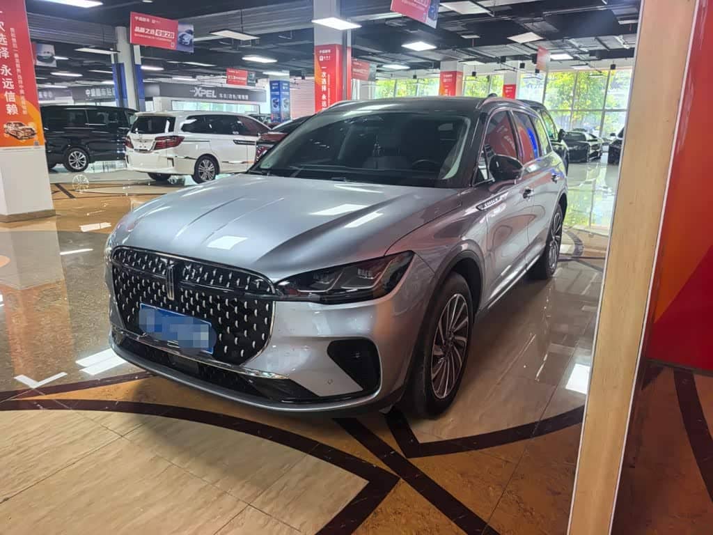 Lincoln Adventurer