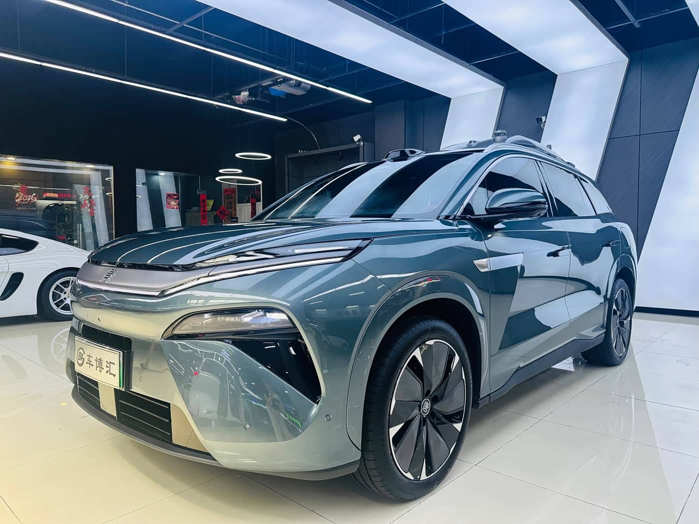 BYD Tang L