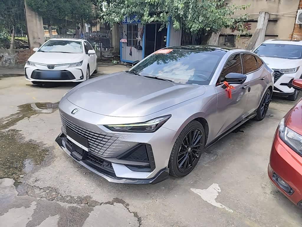 Changan UNI-V