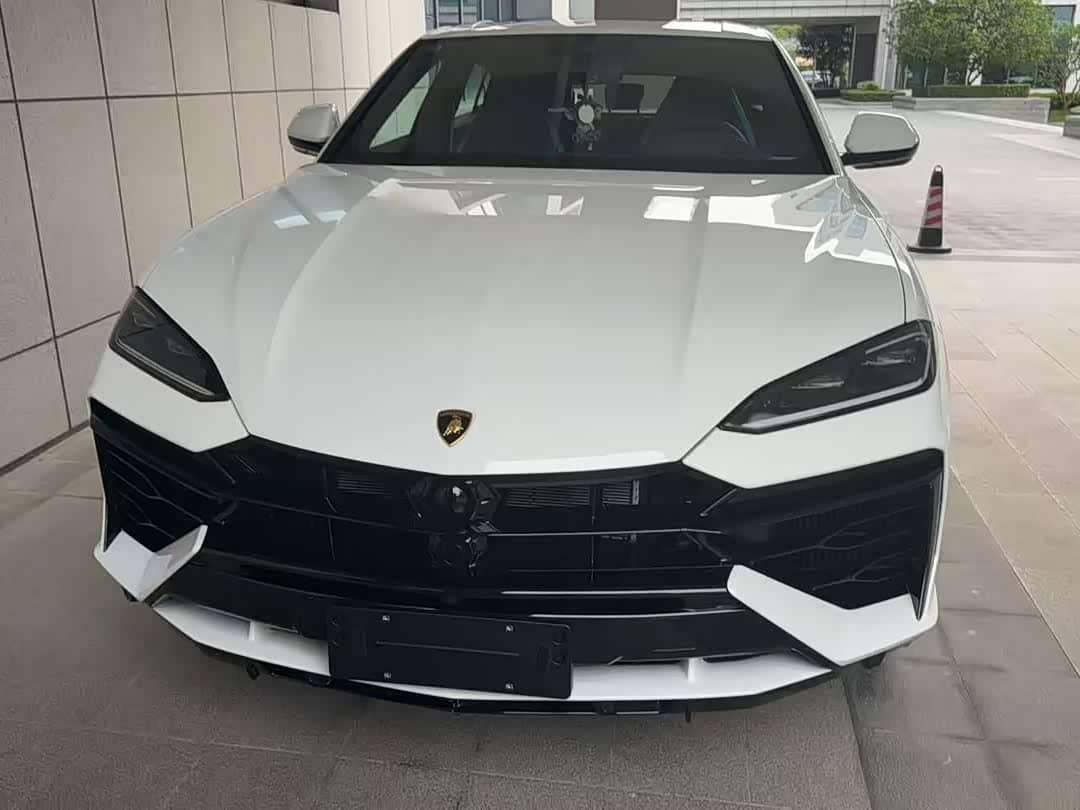 Lamborghini Urus SE