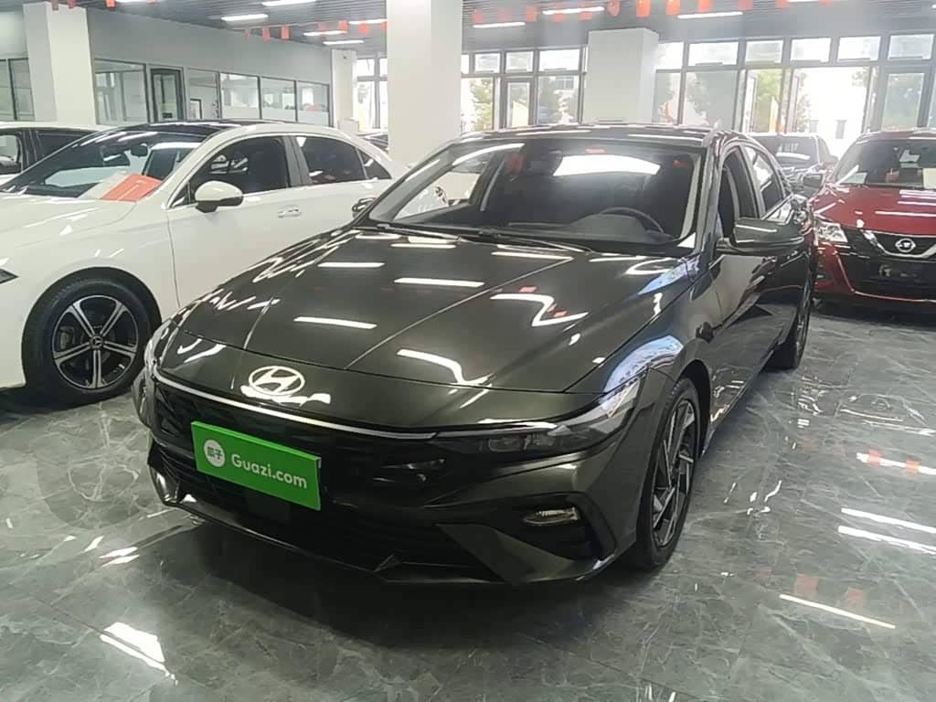 Hyundai Elantra