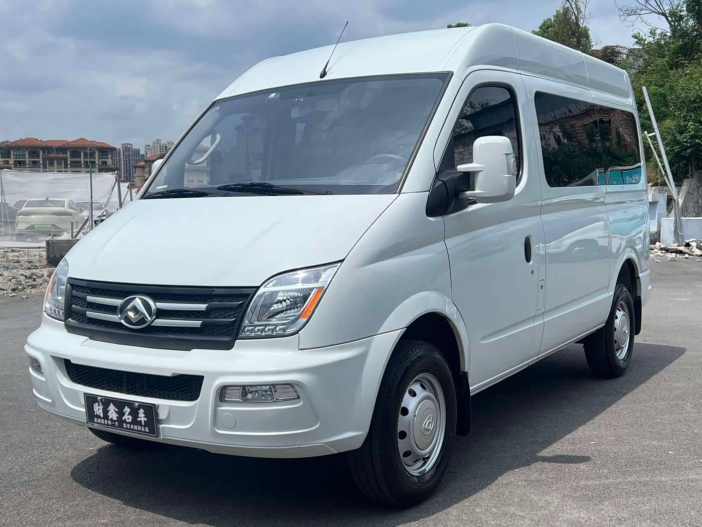 SAIC Maxus Xintu V80