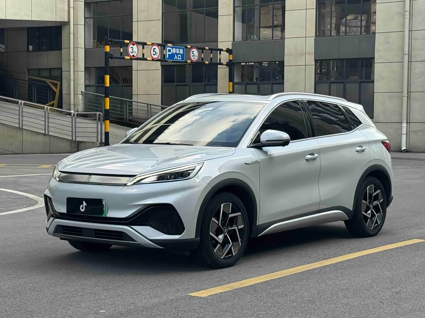 BYD Yuan PLUS