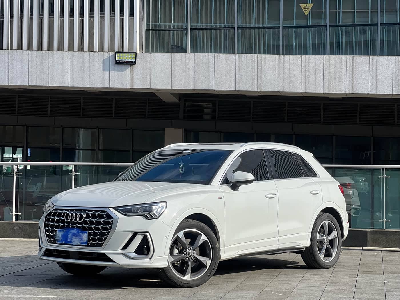 Audi Q3