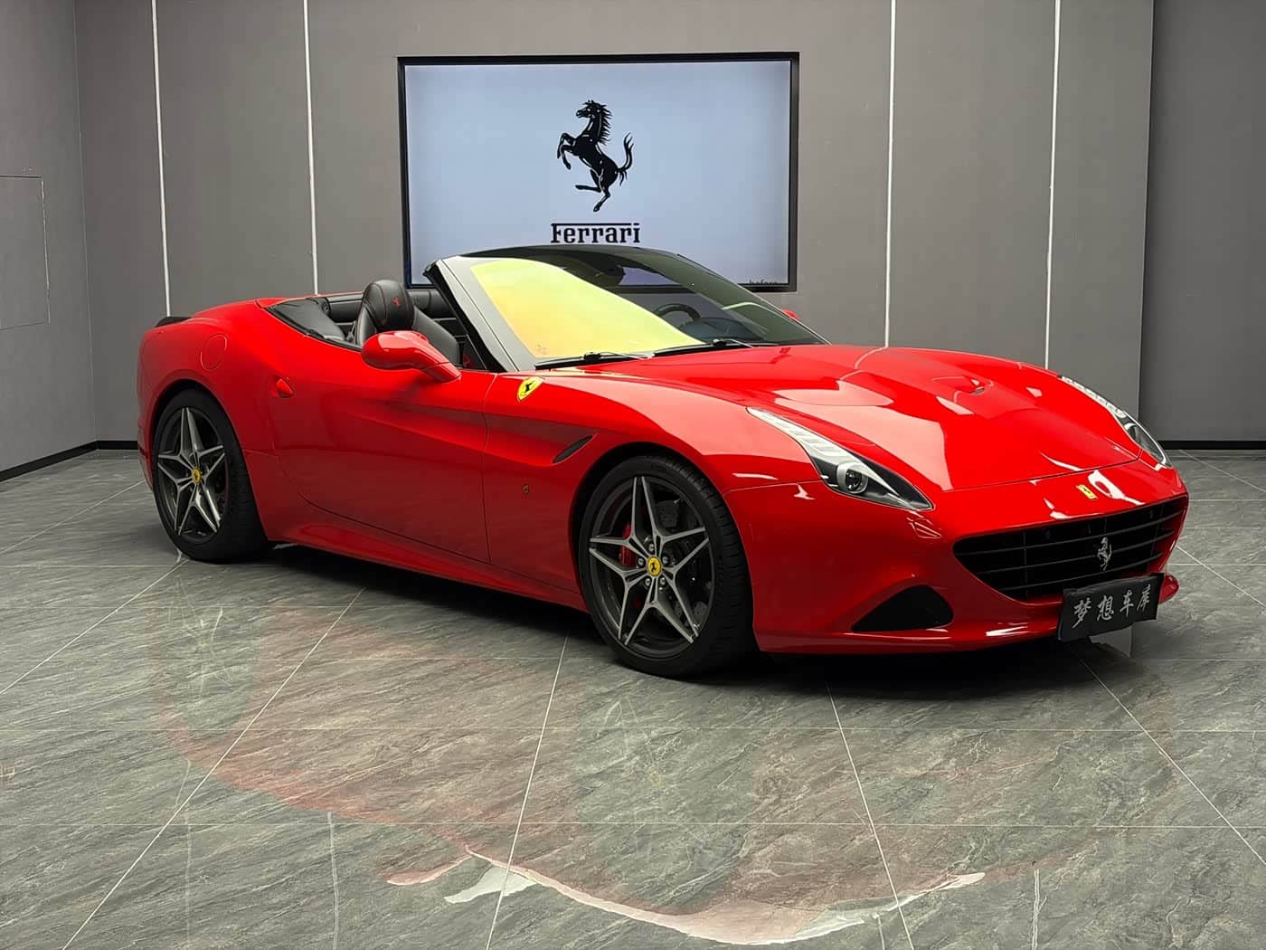 Ferrari California T
