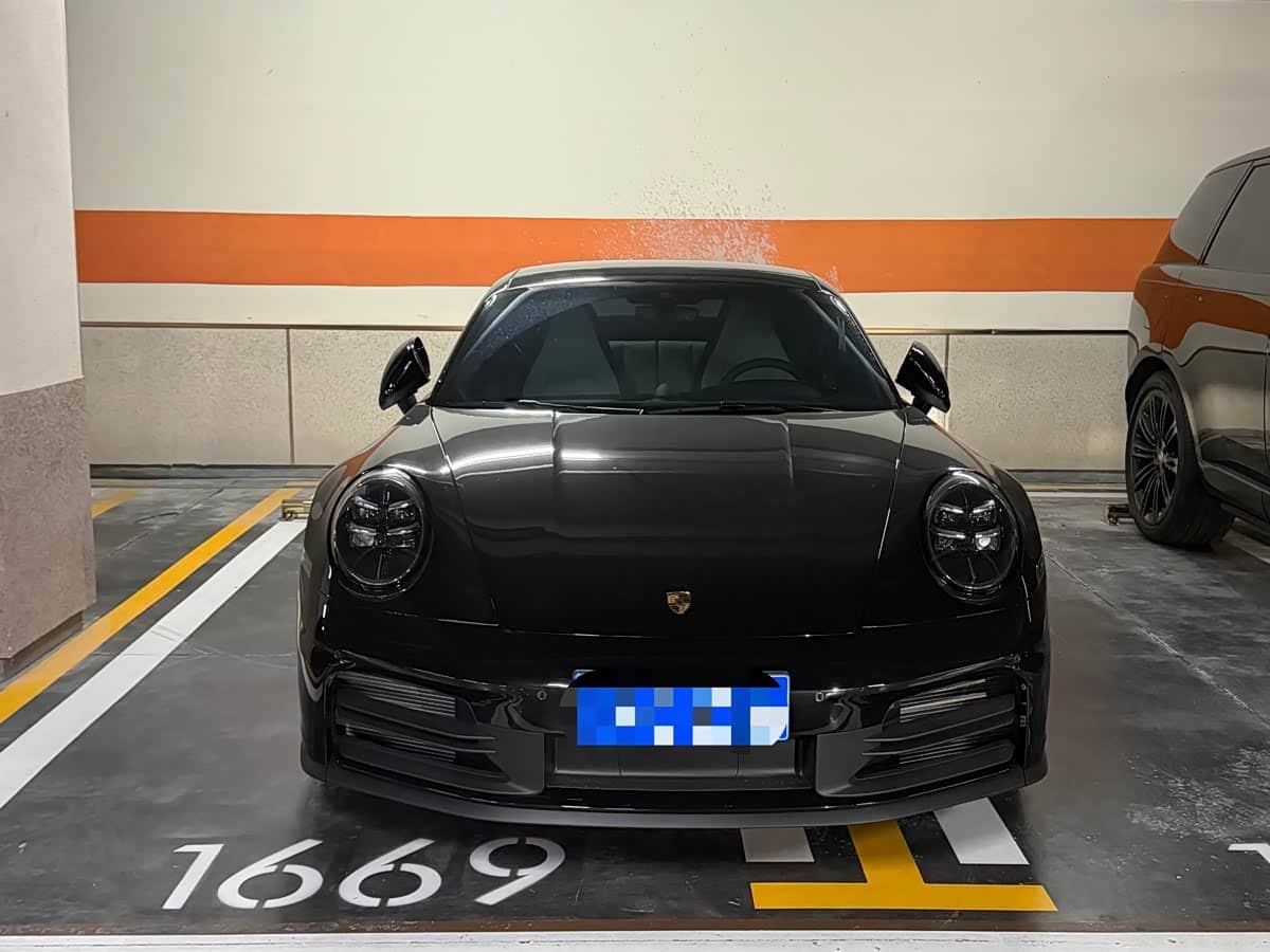 Porsche 911