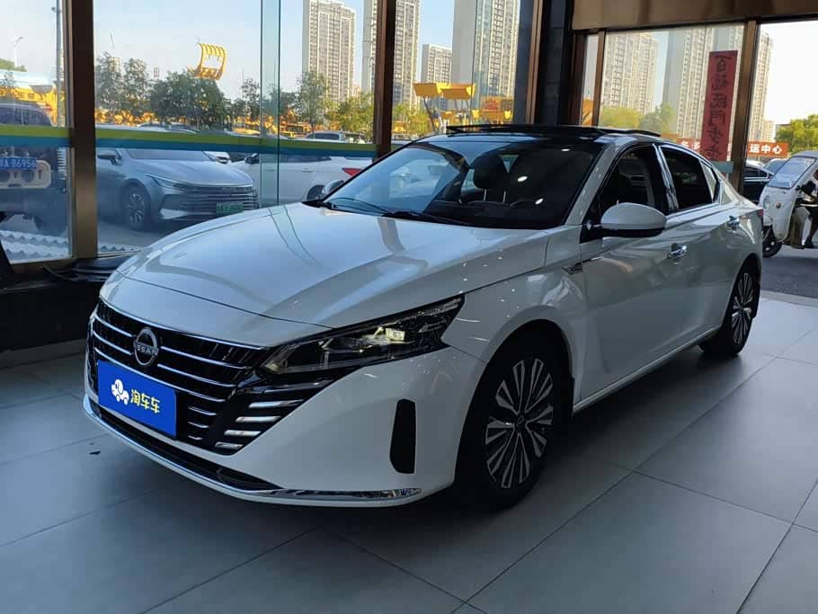 Nissan Teana