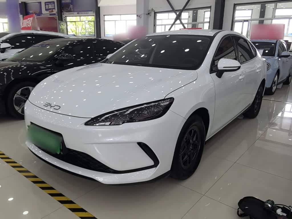 BYD Hai Bao 05 DM-i