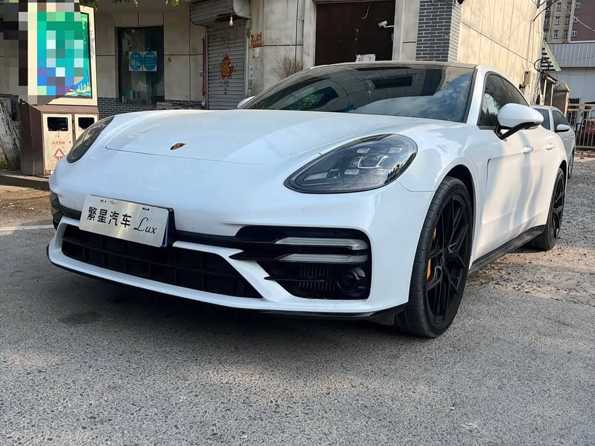 Porsche Panamera