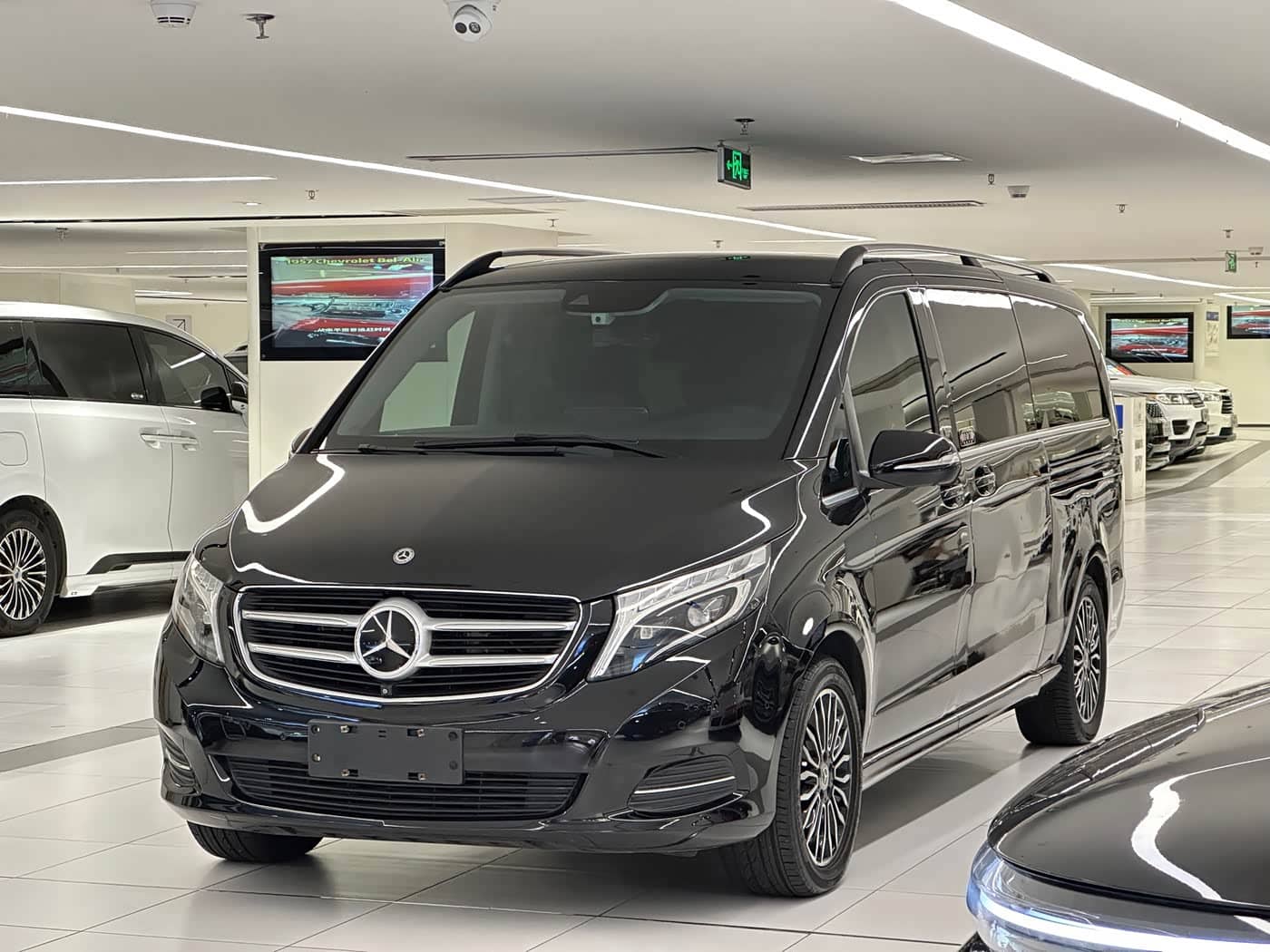Mercedes-Benz V-Class