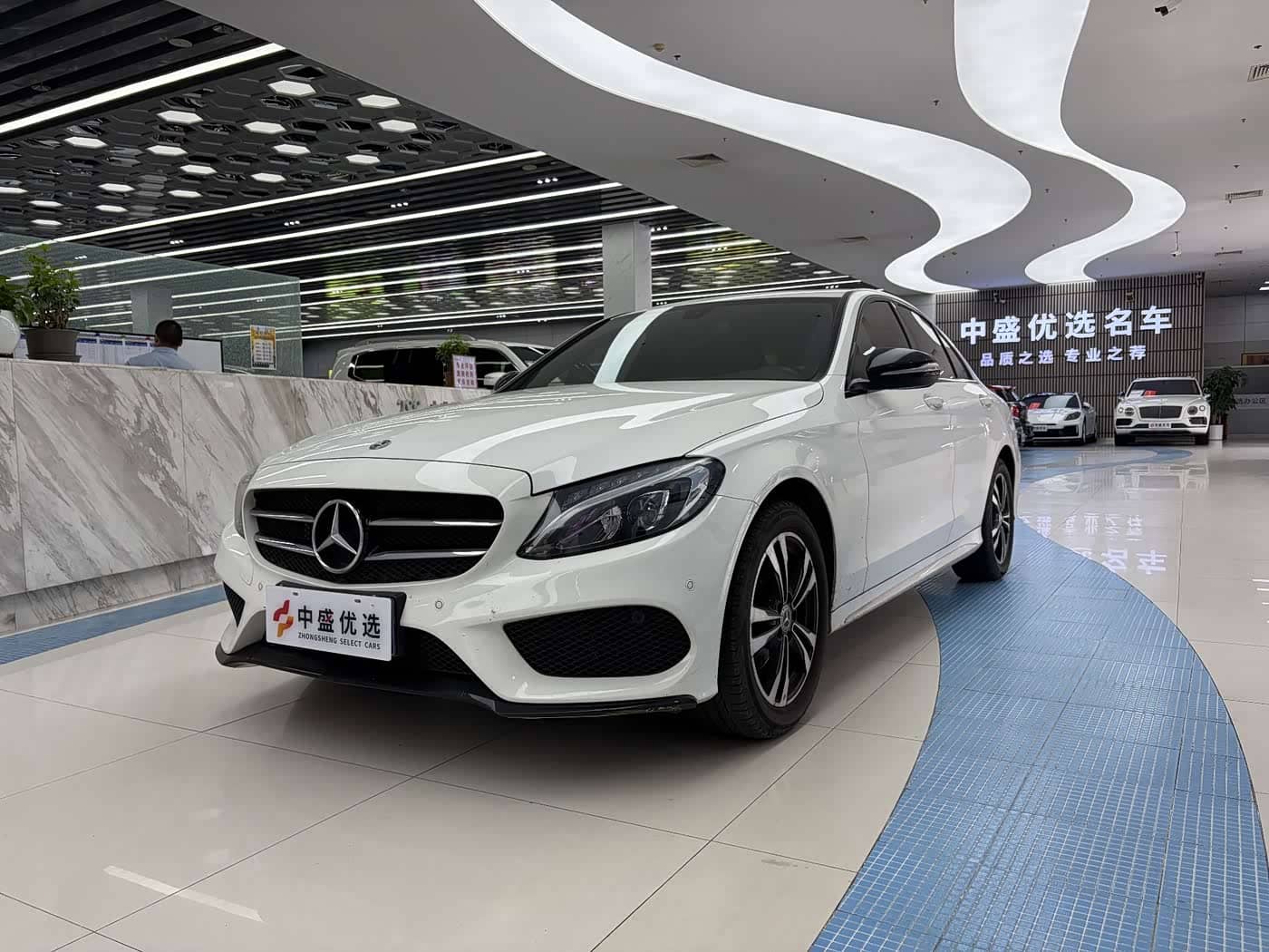 Mercedes-Benz C-Class