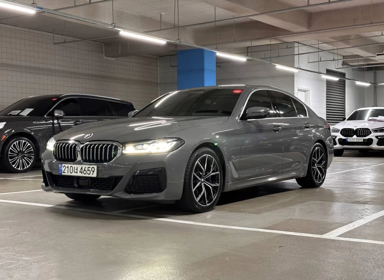 BMW 530i