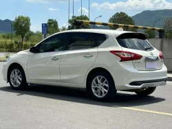 Nissan tiida 6